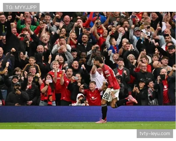 马蒂·卡什闪耀英超赛场，助阿斯顿维拉强势登顶胜利新高峰