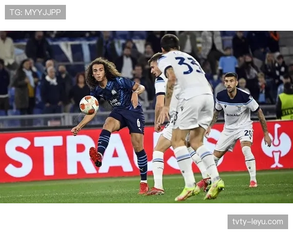 雷恩控球能力卓越，持续领跑法甲赛场表现抢眼