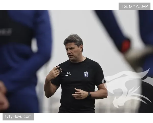 奥萨苏纳更衣室氛围融洽，球队状态回暖助力新赛季备战