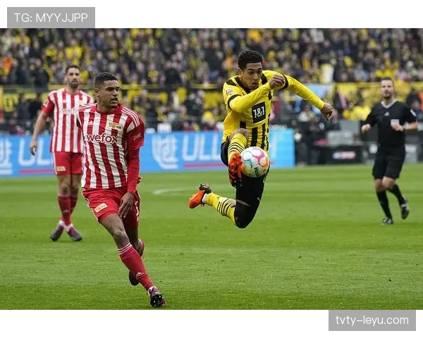 贝林厄姆攻防一体能力解析：全能中场是否已达顶级